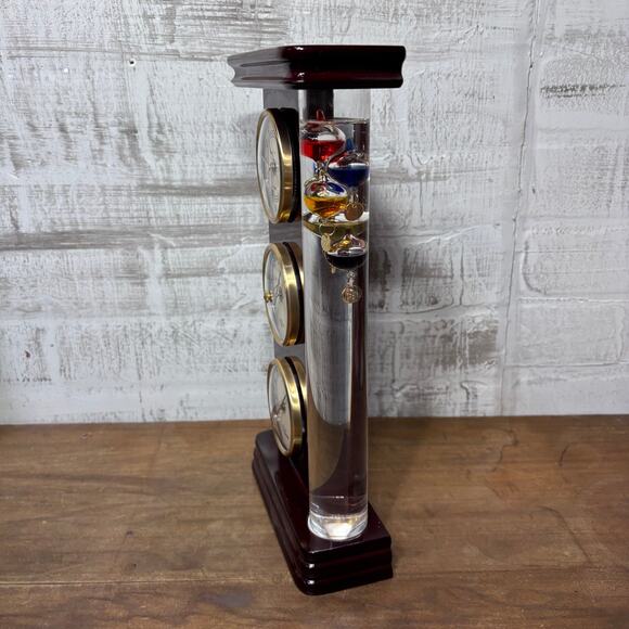 Weather Station, Thermometer, Barometer, Hygrometer & Clock Wood Frame - Picture 4 of 5